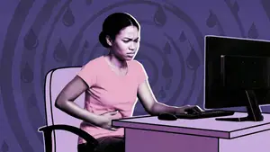 woman-with-period-cramps-at-work