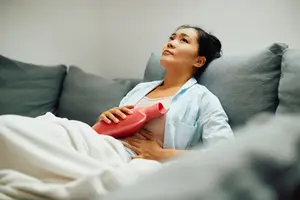 woman-with-endometriosis