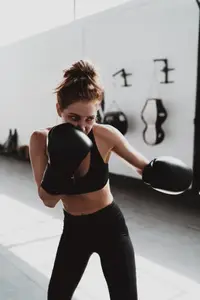 woman boxing