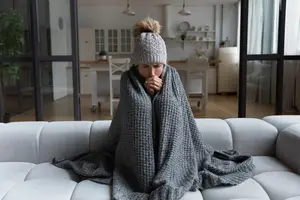 iron-deficient-woman-cold