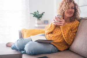 happy-woman-reflecting