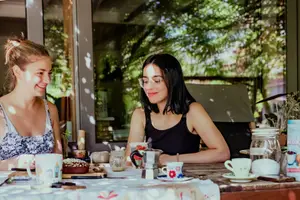 two friends having brunch