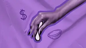woman squeezing a flex menstrual disc